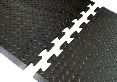 Diamond Top Interlocking Mat