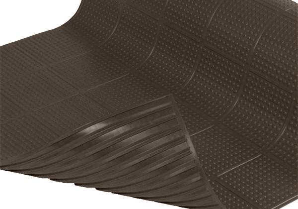 Top mat outlet
